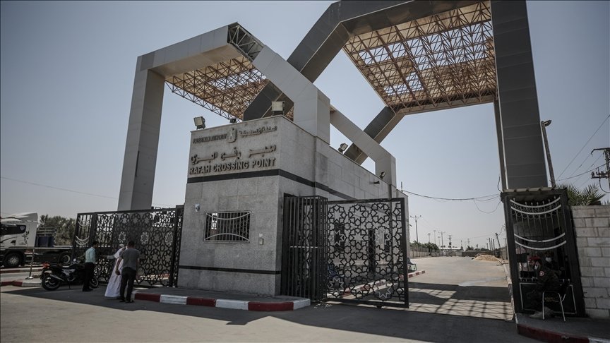 ثماني دول تحذر من تهجير الفلسطينيين عبر معبر رفح