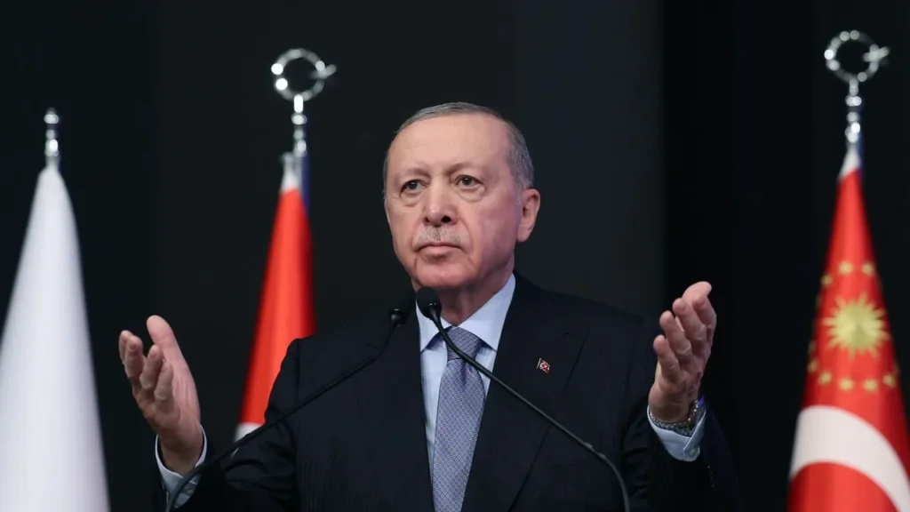 أردوغان يدعو لتهدئة الصراع قبل أن يطال تأثيره كل دول المنطقة
